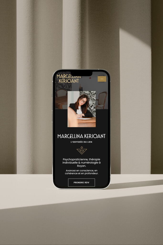 Margellina Kerjoant : site Internet Showit pour thérapeute et numérologue